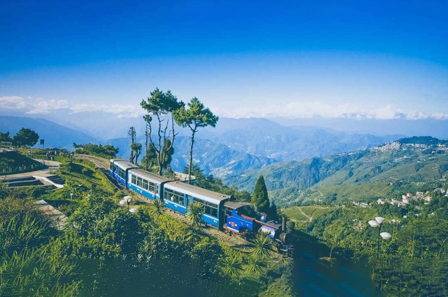 darjeeling train